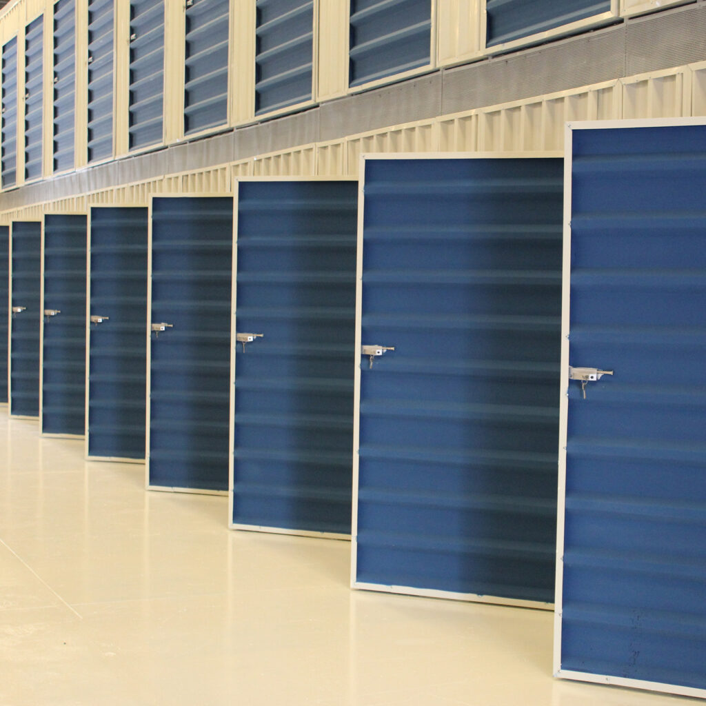Storage units in Duba